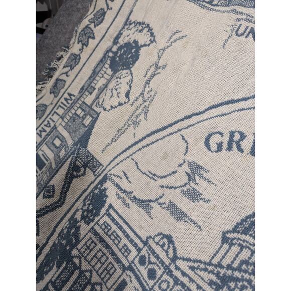 Vintage Greensburg Pennsylvania Blue White Woven Lap Blanket Fringe - Picture 2 of 5